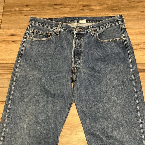Men's Levis 501 Original Fit Denim Jeans SZ 36x34 Blue Modern Button Fly Red Tab - Picture 2 of 13
